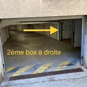 Village Parking Appartement