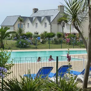 https://leclose-cap-marine.inbrittany.com